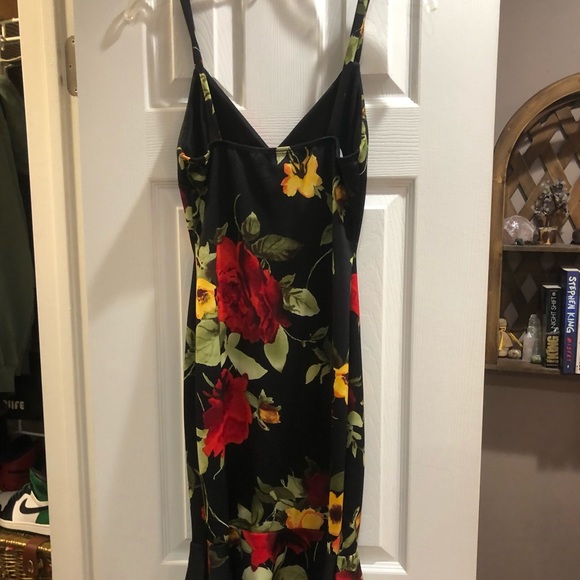 Floral Dress - Picture 2 of 2